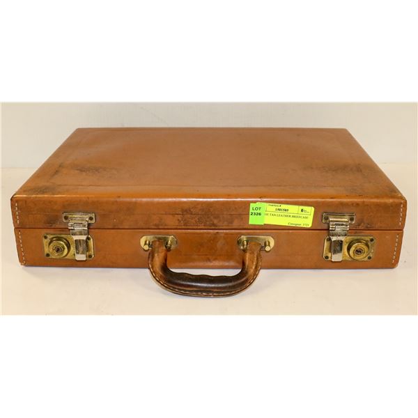 VINTAGE TAN LEATHER BRIEFCASE