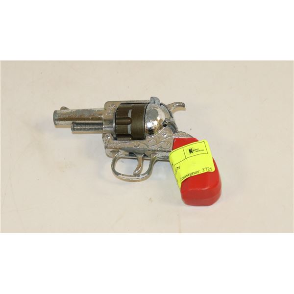 ENGLISH MADE CAP GUN REVOLVING BARREL