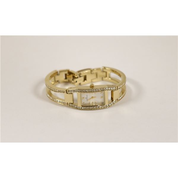 ANNE KLEIN DESIGNER LADIES WATCH IN BOX