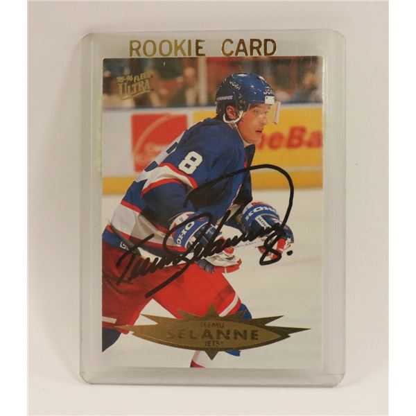 AUTOGRAPHED 1995 TEEMU SELANNE CARD