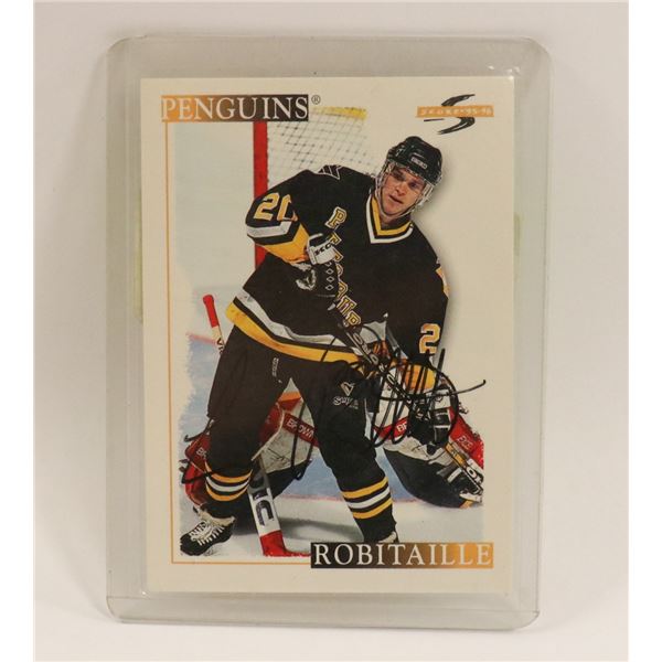 AUTOGRAPHED 1995 LUC ROBITAILLE CARD