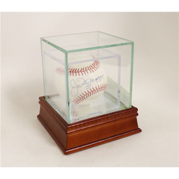 AUTHENTIC SIGNED JOE DIMAGGIO BASEBALL PSA