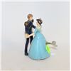 Image 1 : VINTAGE CLOCKWORK DANCING PRINCE AND PRINCESS