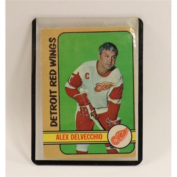 1972 ALEX DELVECCHIO HOCKEY CARD