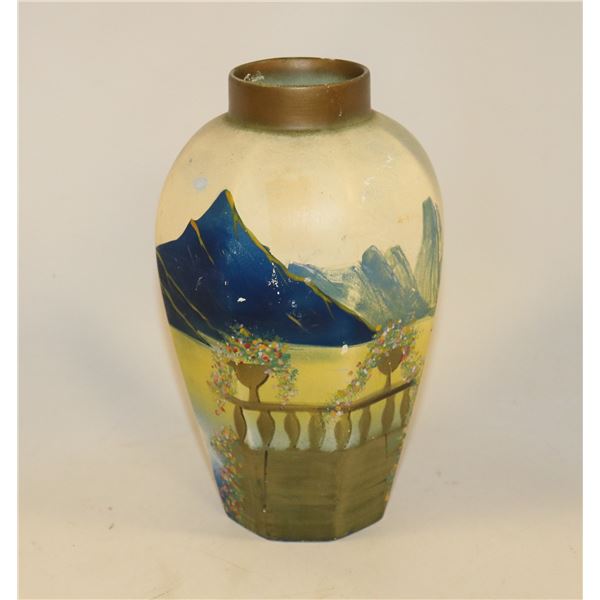 ANTIQUE HAND PAINTED BRENTLEIGH VASE