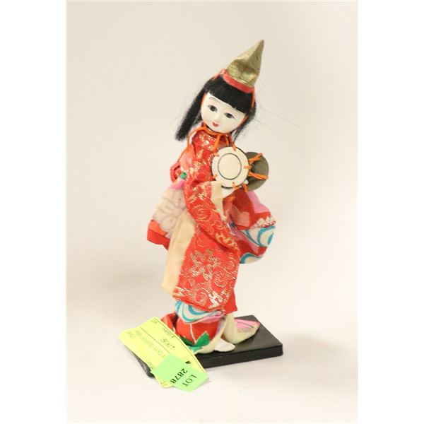 1950S JAPANESE HAND PAINTED DOLL