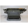 Image 1 : ANTIQUE LARGE CARRIAGE ROYAL TYPEWRITER