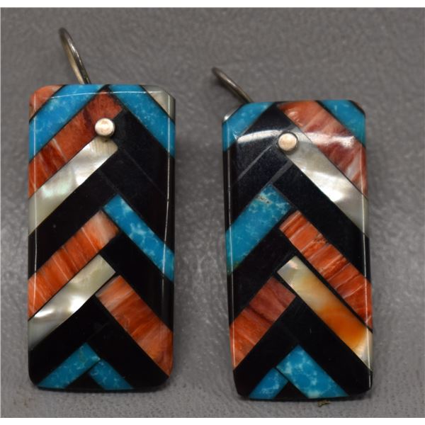 NATIVE AMERICAN SANTO DOMINGO EARRINGS