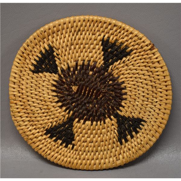 NATIVE AMERICAN WASHO BASKETRY TRAY