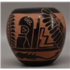 Image 2 : NATIVE AMERICAN SAN JUAN POTTERY VASE  BY TOM AND SUE TAPIA