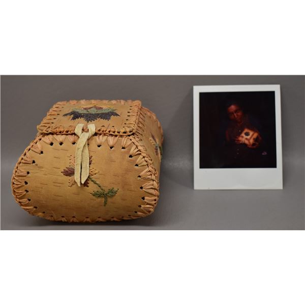 NATIVE AMERICAN BIRCH BARK BOX