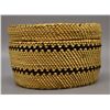 Image 1 : NATIVE AMERICAN MAKAH BASKETRY CONTAINER
