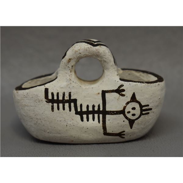 NATIVE AMERICAN ACOMA POTTERY CONTAINER BY EMMA LEWIS