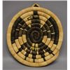 Image 1 : NATIVE AMERICAN HOPI BASKETRY PLAQUE