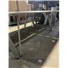 Image 2 : TABLE 72 X 30"