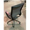Image 2 : ROLLING OFFICE CHAIR
