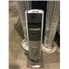 Image 2 : 3 FLOOR TOWER FANS