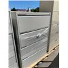 Image 2 : PALLET OF METAL FILLING CABINETS