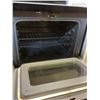 Image 2 : BLACK G.E. ELECTRIC RANGE CONVENTIONAL OVEN MODEL GRSR3920ZSS-1