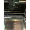 Image 2 : WHIRLPOOL STAINLESS STEEL GAS STOVE NO MISSING PARTS  MODEL GW397LXUS3