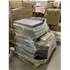 Image 1 : PALLET OF SERVER CASES