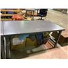 Image 1 : ULINE PACKING TABLE 5' X 30"