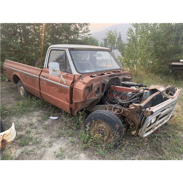 1971 GMC - 6 cyl, 5 stud, disc brakes