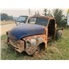 Image 2 : 1949 Ford pickup - short box, 2 hoods, decent shell