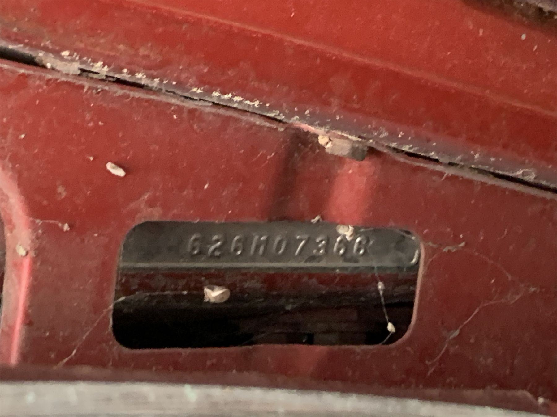 1962 Oldsmobile Starfire parts car, buckets, console, trim EG Auctions