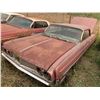 Image 2 : 1962 Oldsmobile Delta 88 - excellent body, trim