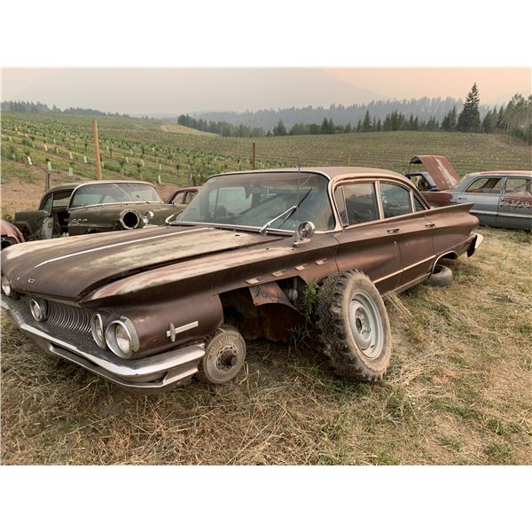 1960 Buick Electra - 4dr, parts car, mostly complete