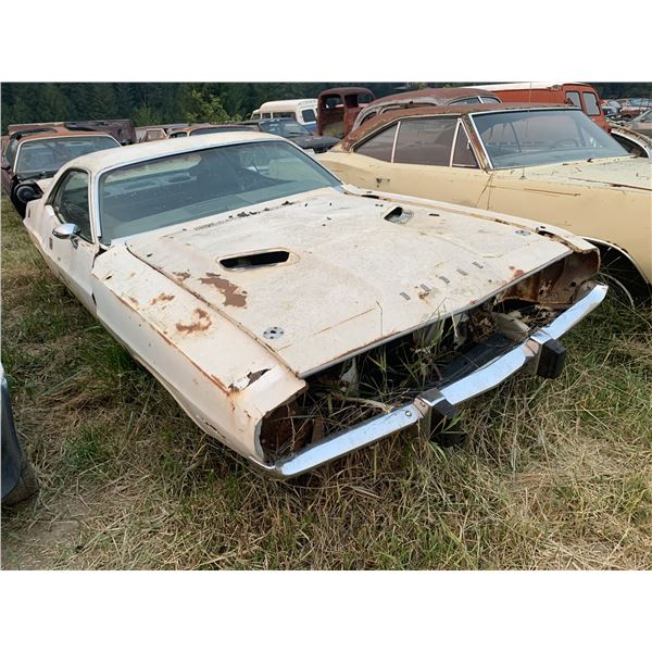 1973 Dodge Challenger - Ralley hood and gauges, rough but runs