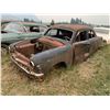 Image 1 : 1952(?) Ford - parts car