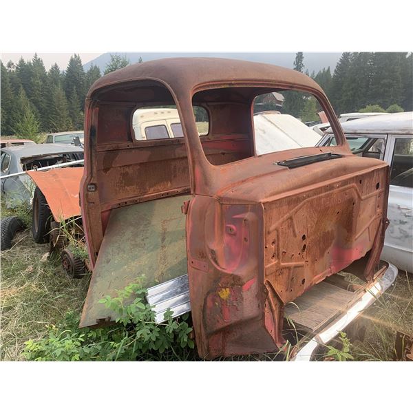 1950s Ford Cab - super solid, has doors