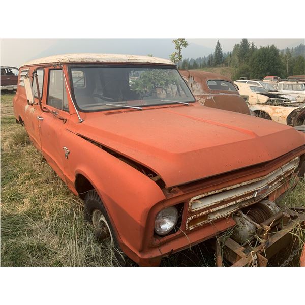 1967 Chevy Panel/Suburban - 4x4, ultra rare, runs