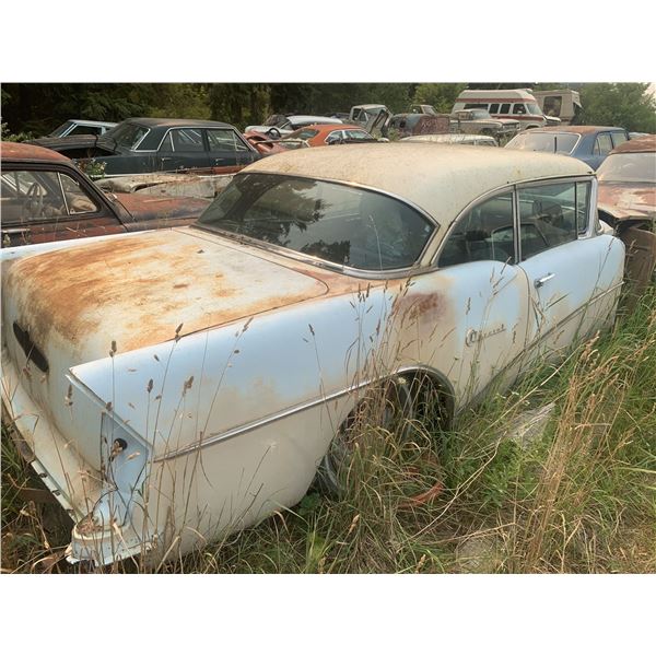 1955 Buick - 2dr hardtop, no front clip, good shape