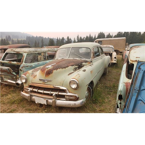 1952 Chevy 2dr Sedan - may run, totally complete, easy fixer upper