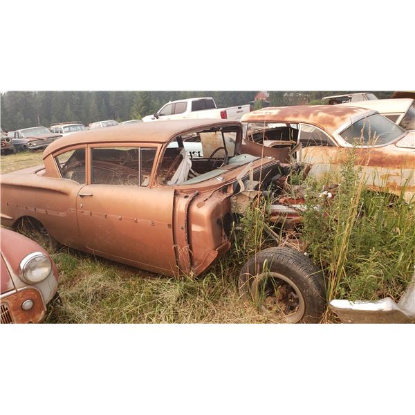 1958 Chevy Belair - 2dr post, excellent project