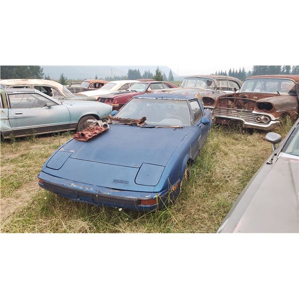 80s Mazda RX7 - for parts or restore