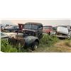 Image 2 : 1946 Chevy 1 ton - cab and chassis, have hood