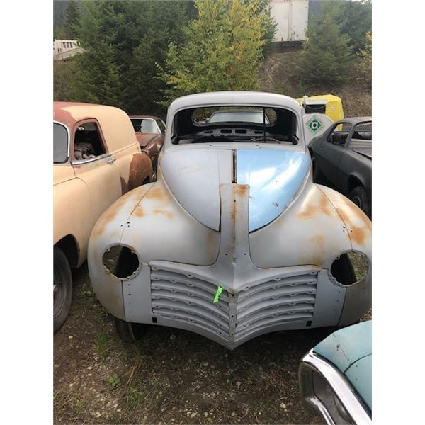 1941 Chrysler Businessman Coupe, extremely solid body, excellent project