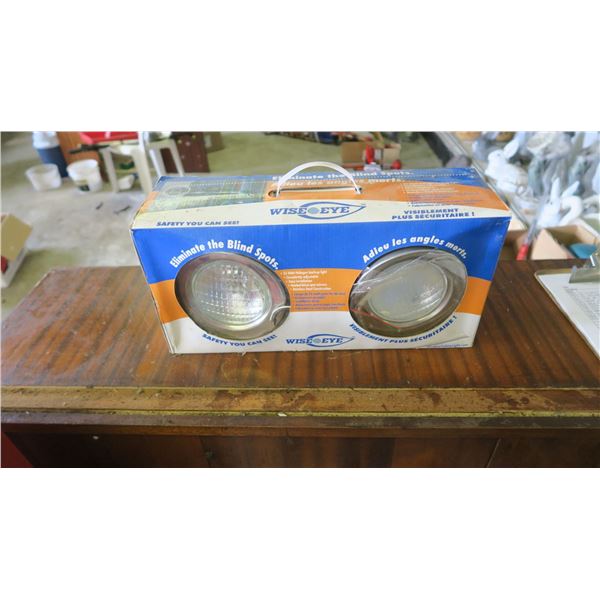 HALOGEN REVERSE LAMPS FOR TRAILERS