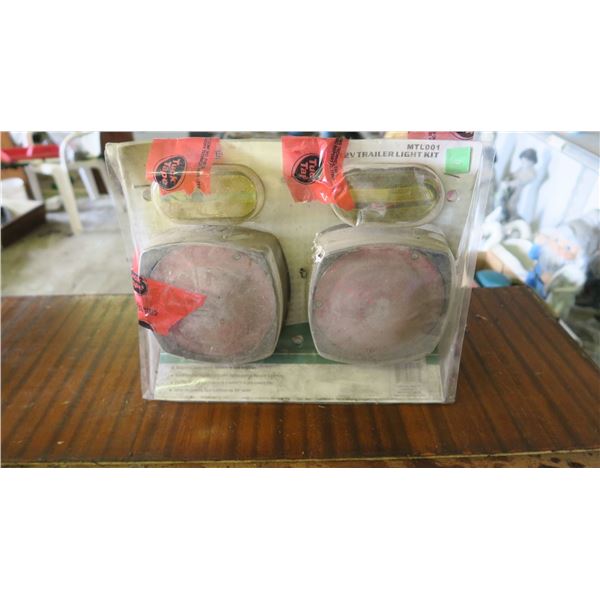 PORTABLE TRAILER LIGHTS