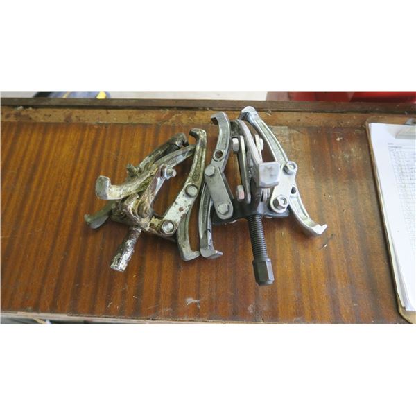 (2) 3 ARM GEAR PULLERS