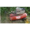 Image 2 : PORTER CABLE 15 GALLON 4.5 HP COMPRESSOR W/ HOSE