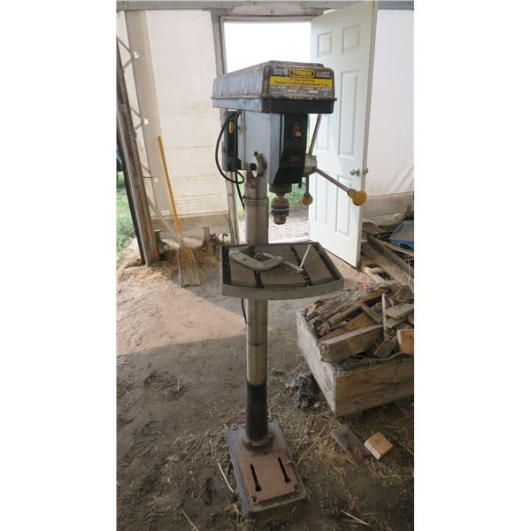 17" TRADEMASTER 3/4 HP DRILL PRESS
