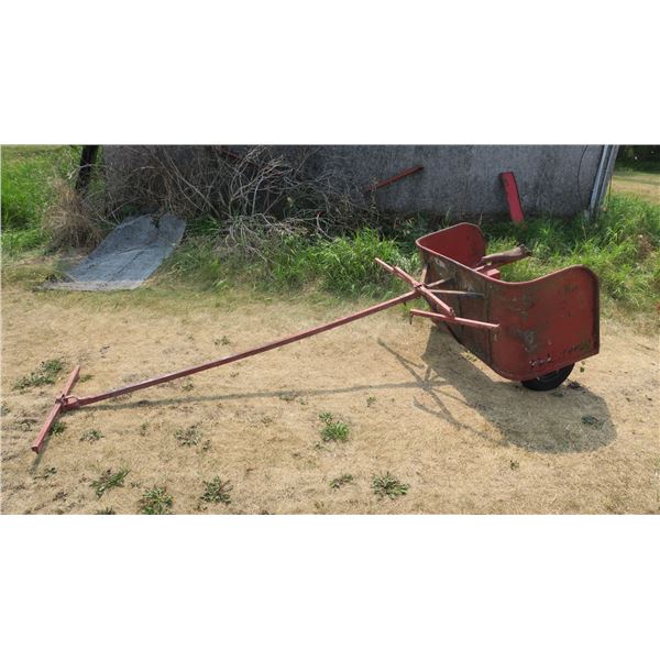 CHARIOT C/W POLE + EVENER