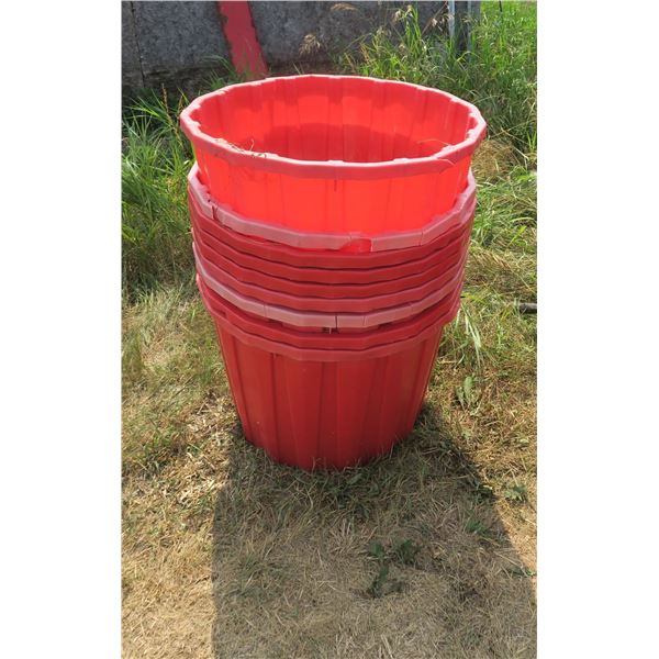 LOT PLASTIC MINERAL TUBS