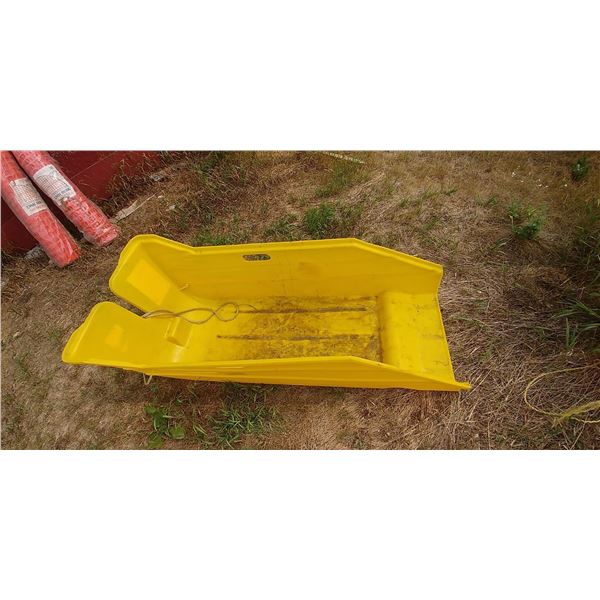 5' POLY CALF SLED