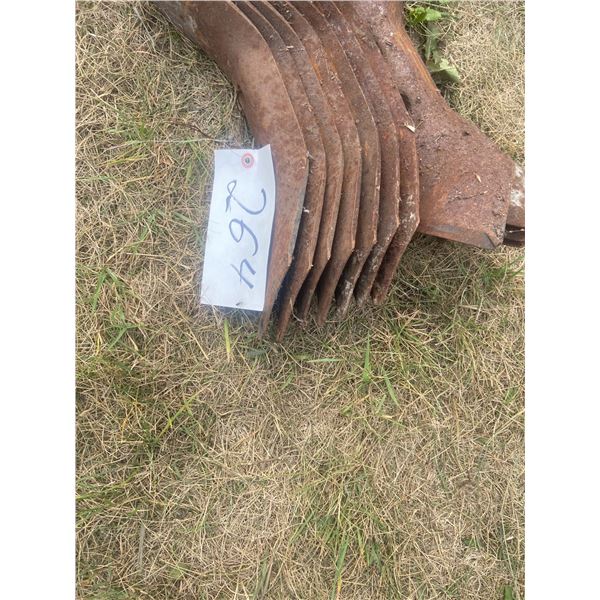 CHAIN W/ HOOKS APPROX 14 FEET